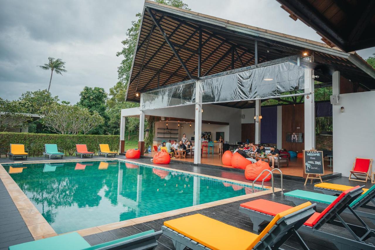 Chill Inn Samui Hostel And Restaurant Ko Samui Extérieur photo
